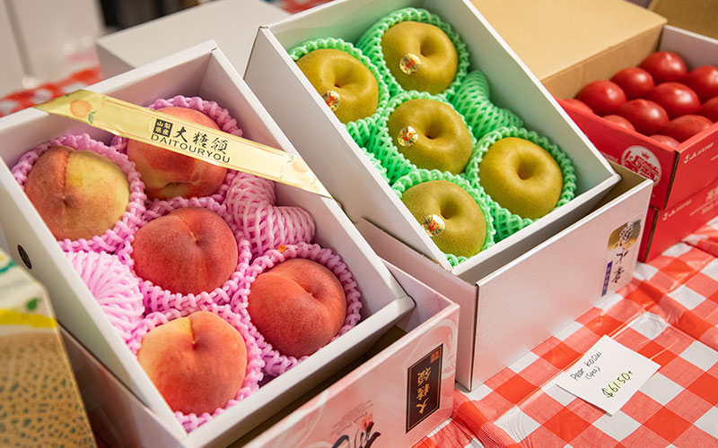 [New] Freshest Peach, Melons, direct from Japan J Passport Selection